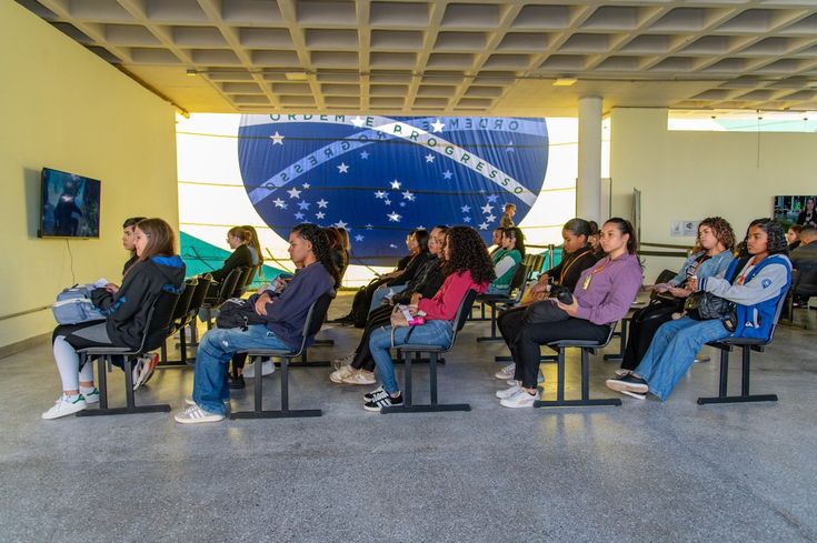 Alistamento Militar Feminino Voluntário: Últimos Dias para Jovens Interessadas Garantirem Sua Vaga!