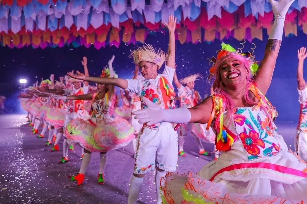 FESTA JUNINA: Arraial Cultural 2025 Tradição e Diversão para Família