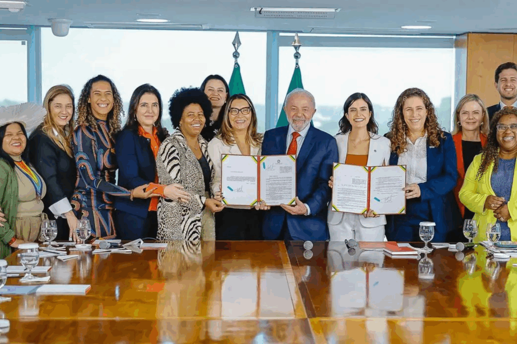 AVANÇO: Presidente Lula Sanciona Cota de 30% para Mulheres em Conselhos de Estatais