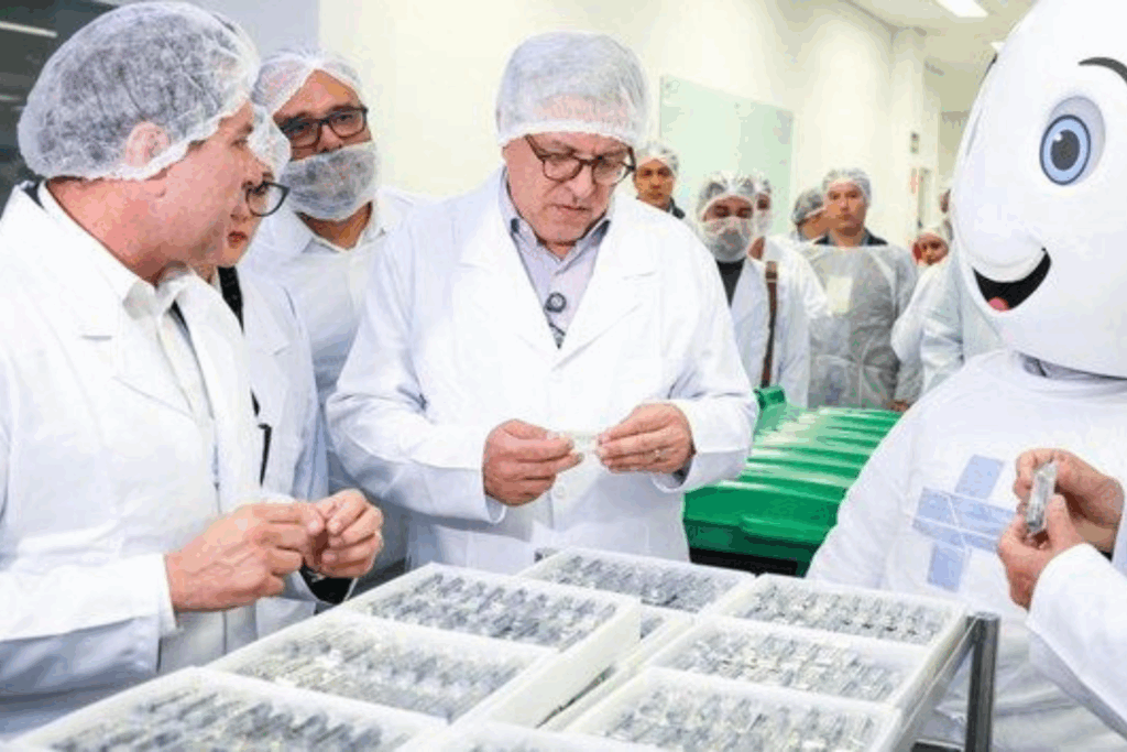 Após 20 anos, Brasil retoma produção de insulina e projeta 45 milhões de doses anuais para o SUS.