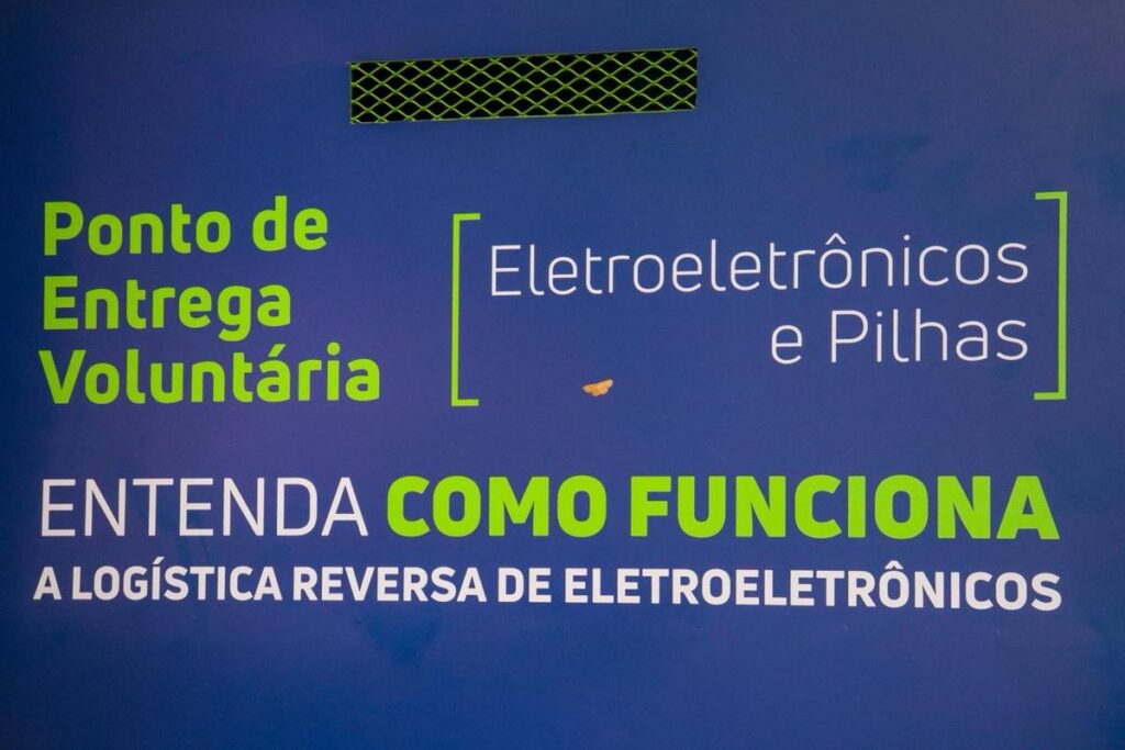 DESCARTE: Pontos de Coleta de Lixo Eletrônico se Expandem em Rio Branco para Preservar o Meio Ambiente