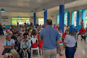 PRIORIDADE: Festa Natalina Revela Urgência na Política de Alimentação em Rio Branco