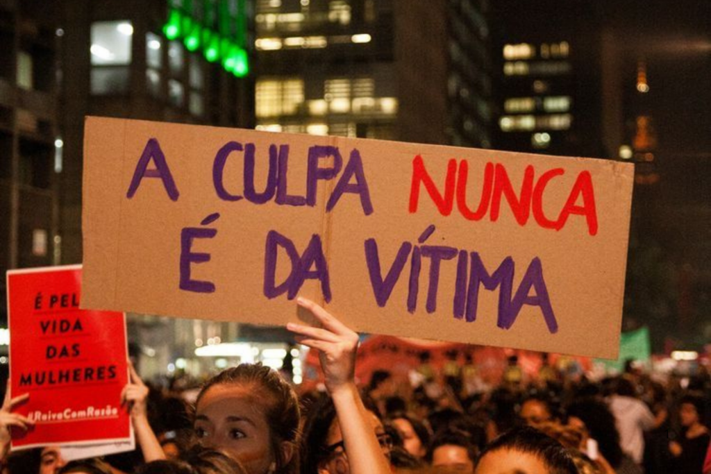 REGRA: Lei em Rio Branco Obriga Síndicos a Denunciar Violência Doméstica; Medida Impacta Condomínios