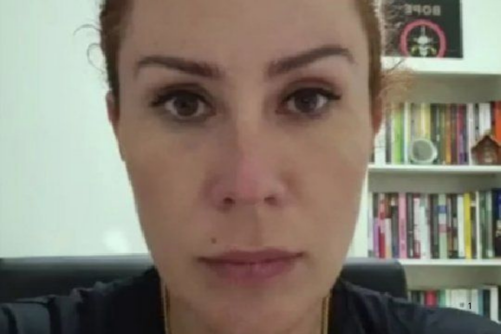 FORAGIDA: Justiça Italiana Autoriza Extradição de Carla Zambelli e Caso Avança para Decisão Final do Governo