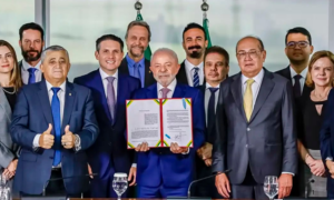 PUNIÇÃO: Presidente Lula Sanciona Lei Antifacção com Penas mais Duras e Mira Organizações Criminosas