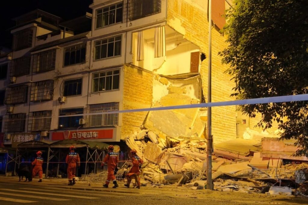 DESASTRE: Terremoto na China Deixa Dois Mortos e Provoca Evacuação de mais de 7 Mil Pessoas