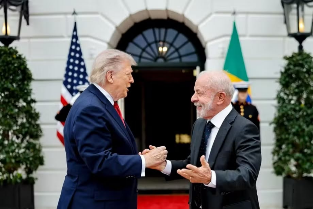 DIÁLOGO: Lula e Trump se Reúnem em Washington e Discutem Comércio, Guerras e Minerais Estratégicos
