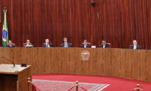 DEBATE: AtlasIntel Reage à Decisão de Kassio Nunes e Diz Confiar na Reversão de Suspensão de Pesquisa sobre Flávio Bolsonaro