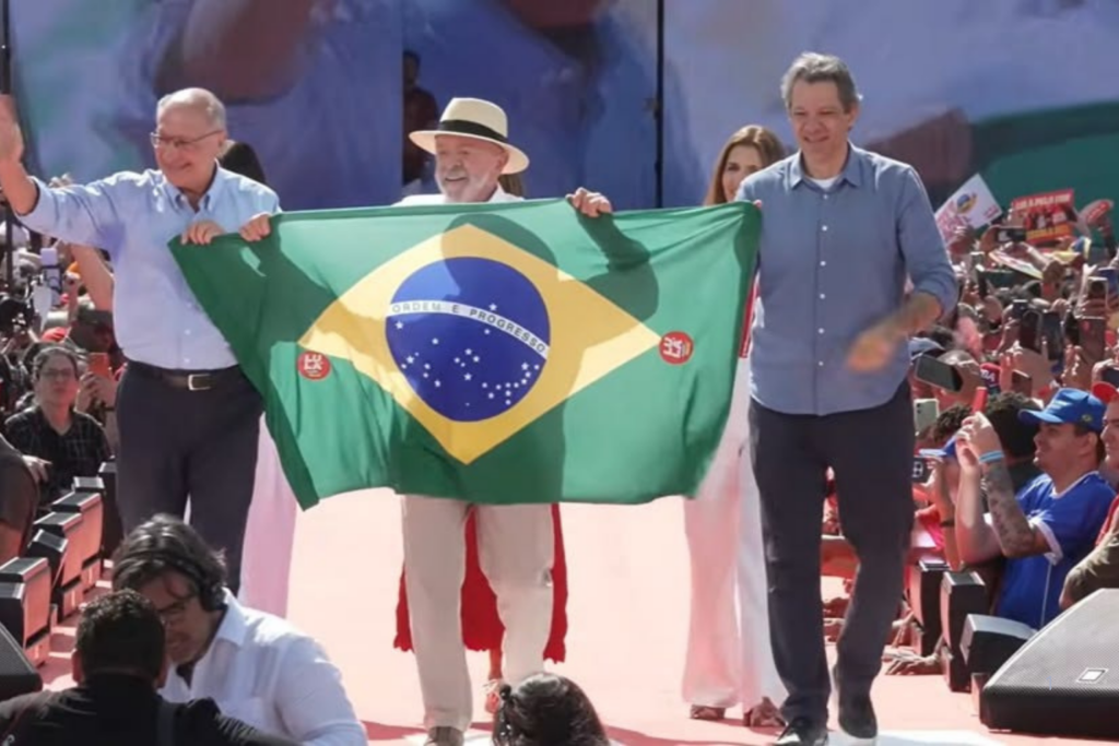 REELEIÇÃO: Lula Inicia Campanha em São Bernardo do Campo Onde Relembrou Trajetória Sindical