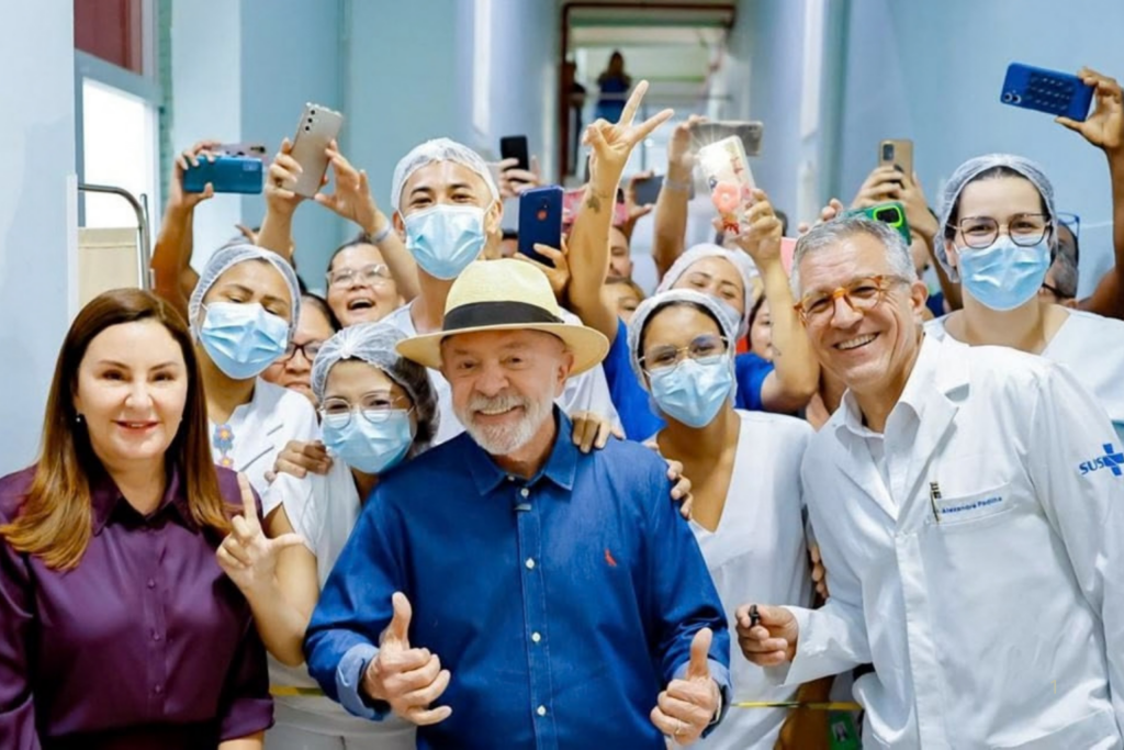 MARCO: Presidente Lula Acompanhou a Primeira Cirurgia Robótica do SUS na Amazônia